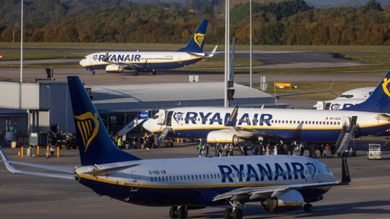 107365548 1706522465709 gettyimages 1767332013 UK RYANAIR