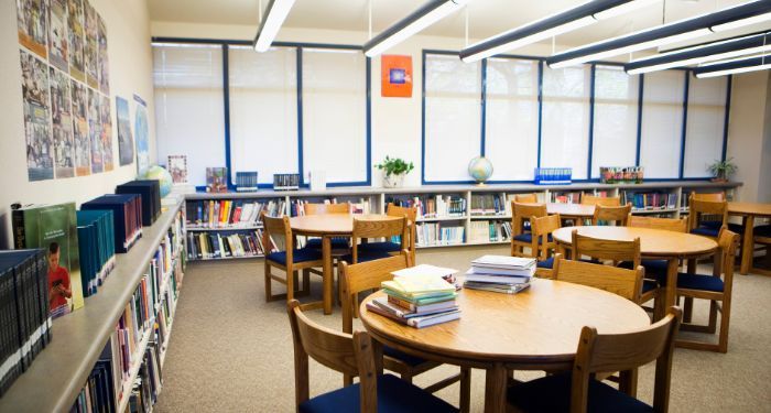 image of inside of a school library.jpg.optimal