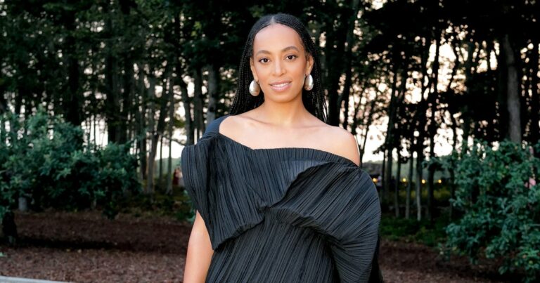 solange knowles bfa 45885 6493425 1