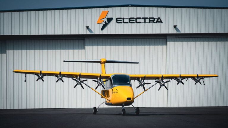 1 an electric aircraft the military has its eyes on can take off with only 300 feet of runway