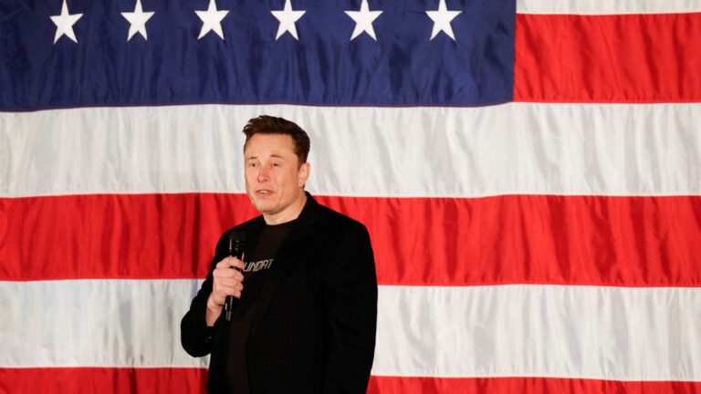 108049621 17292518872024 10 17t225423z 1220136914 rc2lmaalurz5 rtrmadp 0 usa election musk