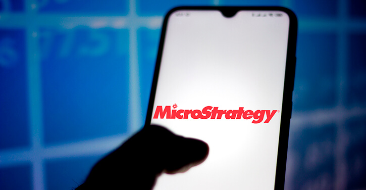 05 Microstrategy