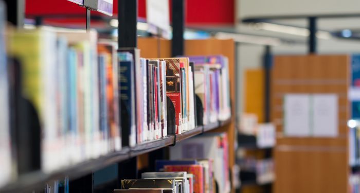 image of inside a school library.jpg.optimal